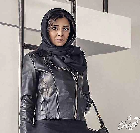 ساره بیات هیکل لوندش را به رخ کشید + عکس با کت چرم و کوتاه